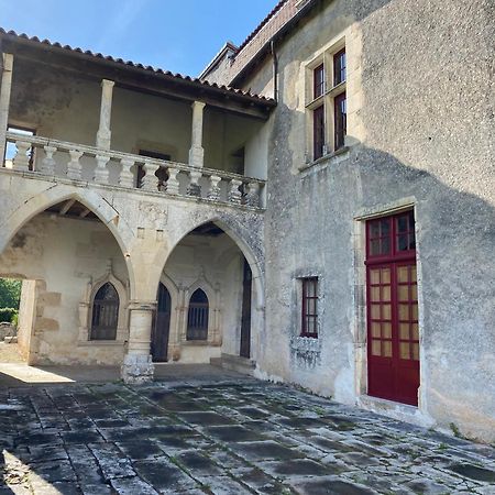Chateau De Cibioux Surin  Eksteriør bilde